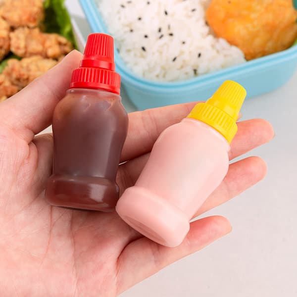 2/4 stk Mini-kryddersausflaske Bærbar Tomatketchup Bott 4PCS