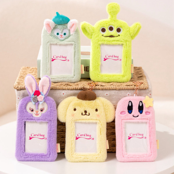 Kawaii Anime Plysj Doll Card Case e Cartoon Portable Plush Bank A4