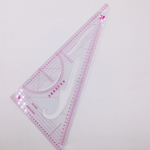 Multifunksjons trekantet målestokk Mål Plast Dressmaki Triangle Ruler