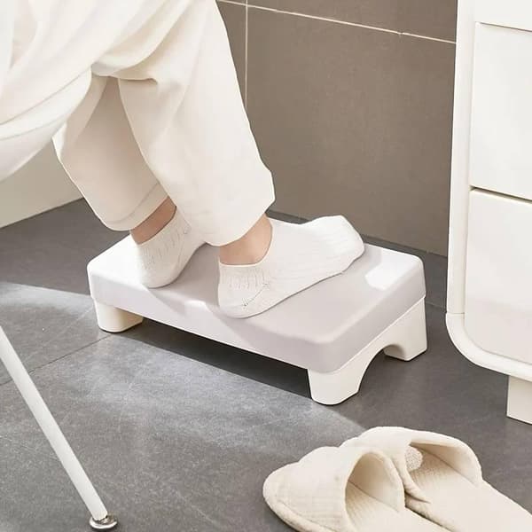 Ergonominen jalkatuki white