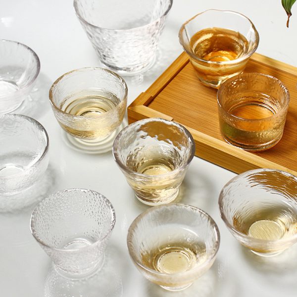 -stil handgjorda hamrade glas liten tekopp Sake kopp te glas C