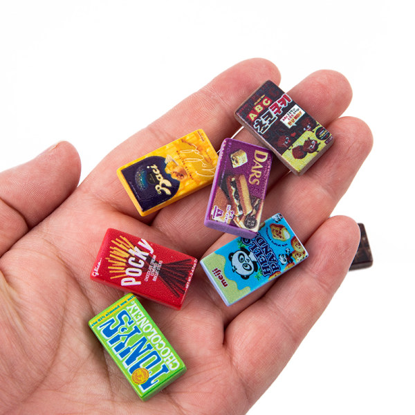 5st 1/6 skala miniatyr dockhus Choklad Snacks Mini Play A4