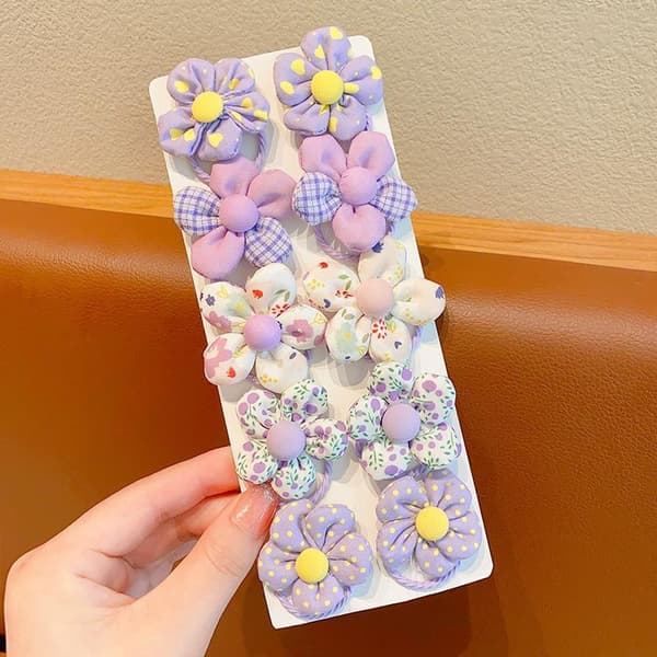10 STK e Blomster Hår Elastikker Blødt Stof Dejlige Designs Til Piger A8