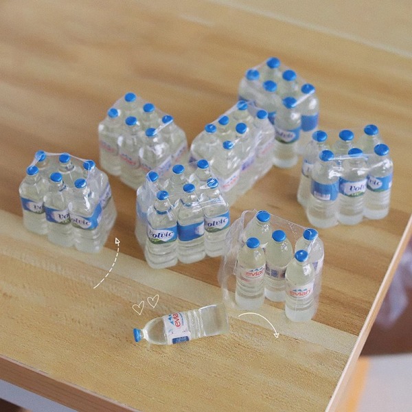 12 harpiks minisimulering mineralvannflaske modell dukkeleker H A4