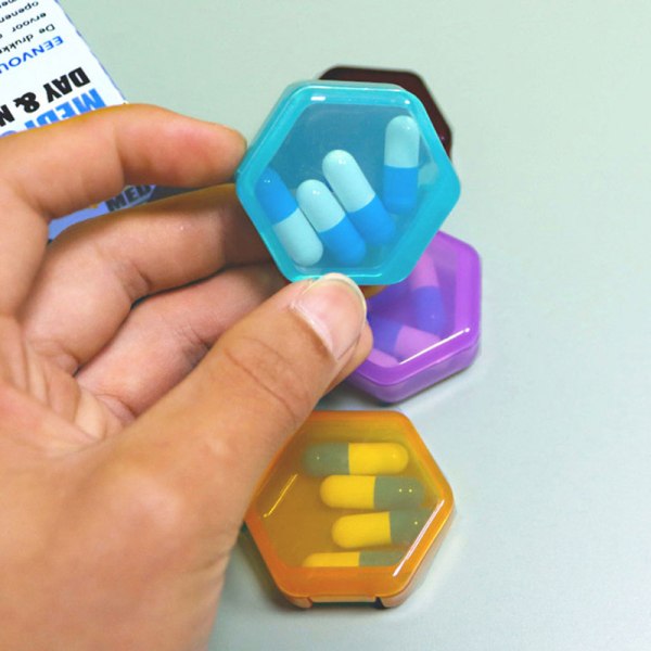 3 kpl Pieni pillerirasia, päivittäinen minipillerikotelo, organizer kukkaroille Multicolor