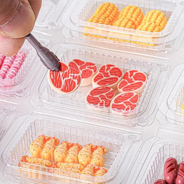 1/3 æske miniature simulation lækre grill-ingredienser T Random 1 Box