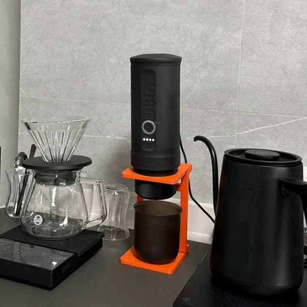 Sammenklappelig bærbar kaffemaskinestativ A2