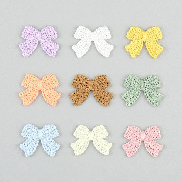 10 broderade flugor A8