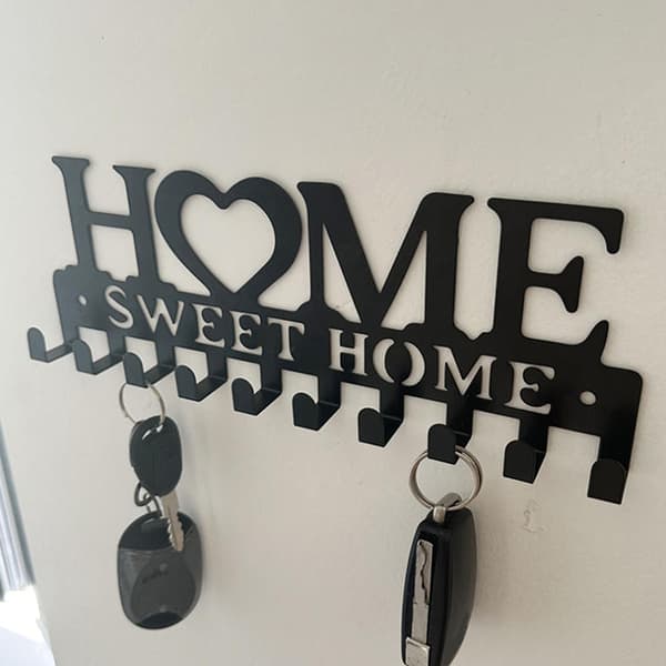Nøgleholder i sort metal til vægmontering, \"Sweet Home\" design 6
