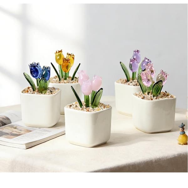 Magnetisk Glasvase med Mundblæste Glas-tulipaner E