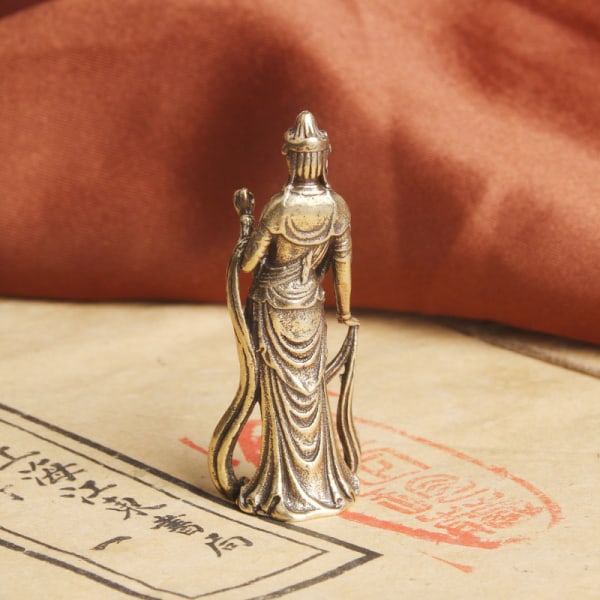 Samlerbart antikk kobber Buddha Guanyin Bodhisattva Utsøkt
