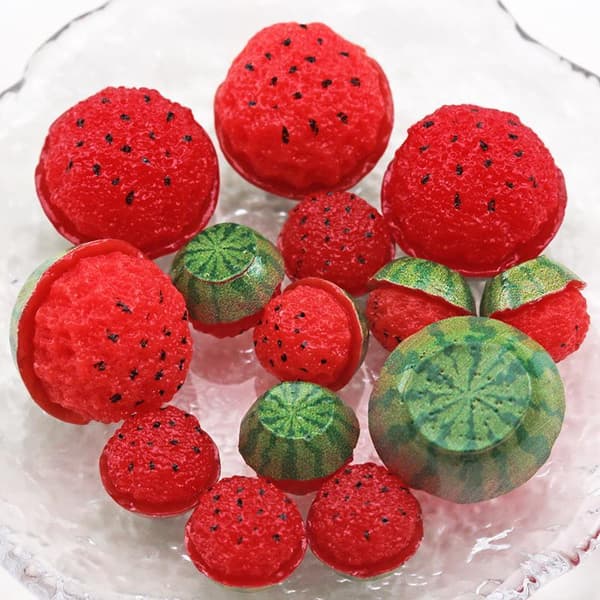 10 stk. harpikssimulering Mini vannmelonfruktanheng for DIY-håndverk A2