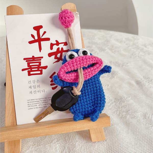 Creative e Cartoon Car Key Pack Pølse Mund Strikke Uld Bil A5