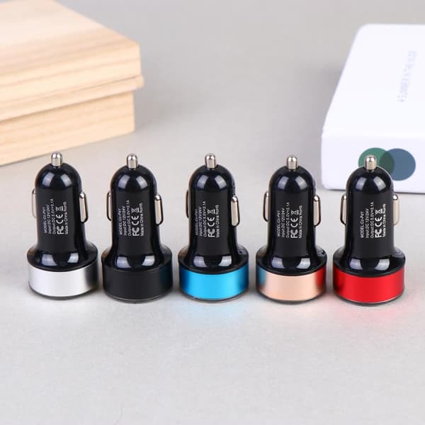 1 stk. Dobbelt USB Biloplader Adapter Bil Lighter LED Voltmeter Mob A1