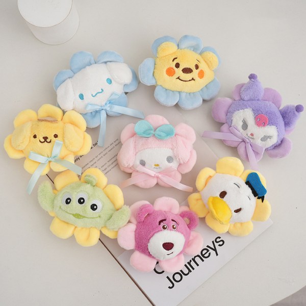 Sarjakuva Kawaii Pehmolelut Pehmeä PP puuvilla Dolls Riipuslelut e B C