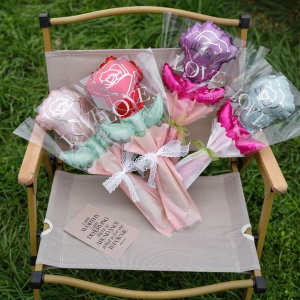10 stk. Mini Rose Blomsterballoner Nellikeformet Valentinsdag A1