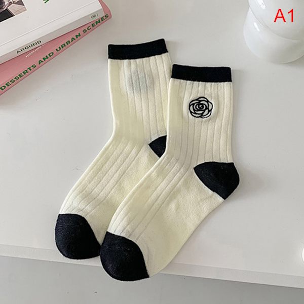 Höst Damstrumpor n Style Lolita Camellia Sweet Socks Andningsstrumpor White