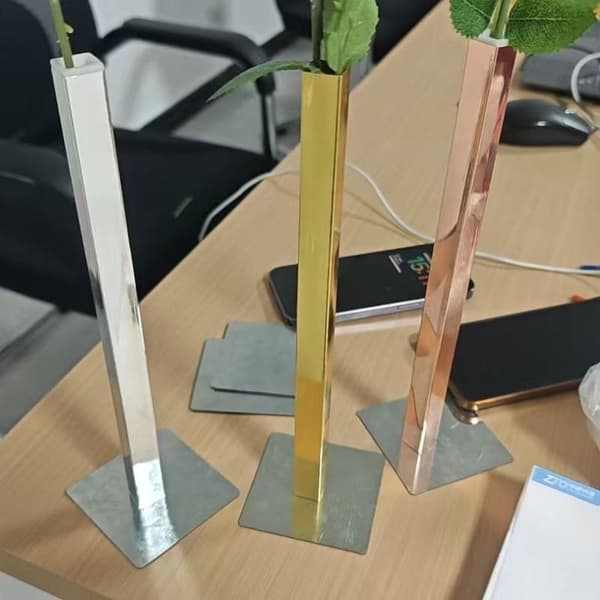 Minimalistisk Geometrisk Vas Järnvas Nordisk Blomhållare Blomma A1