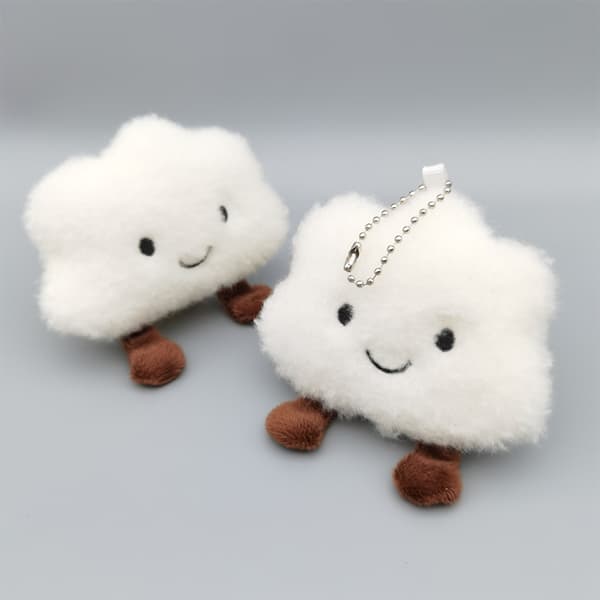e Plysj Cloud Keyring Kawaii Pendant Car Key Chain Pendant Plus