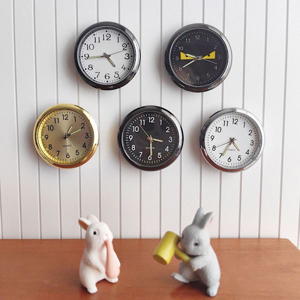 Miniatyr veggklokke Home Decor Accessories For Scene Shooting A1