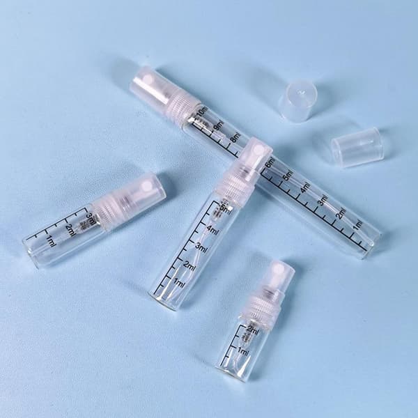 1 stk Mini Reise Parfyme Atomizer Flaske Bærbar Spraypumpe R Clear 2ml