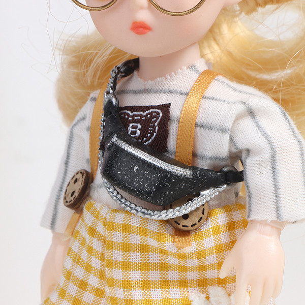 Mini Doll Rintalaukku Dollhouse Fanny Pack Käsilaukku Reppunukke