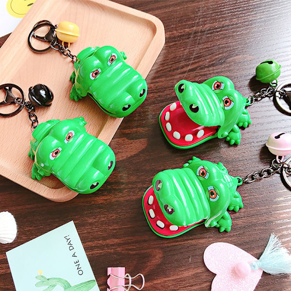 Funny e Cartoon Mouth Tooth Alligator Hand Avaimenperä Crocodile Ba