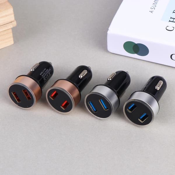 1 stk. Dobbelt USB Biloplader Adapter Bil Lighter LED Voltmeter Mob A1