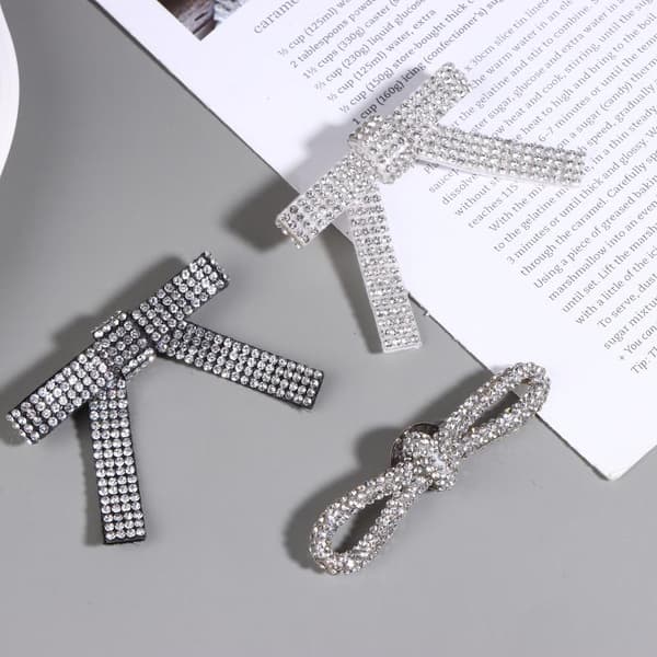 3/6 st mode glänsande strass rosett brosch krage nål kläder A2 3Pcs