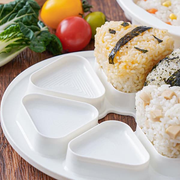 6-gitter Risbold maskinpresset Non-stick Trekantet Sushi Ris B Black