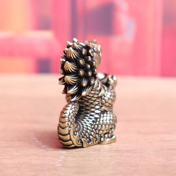 1PC Antik Drakstaty Prydnad Rörlig Kropp s Utställning H brass