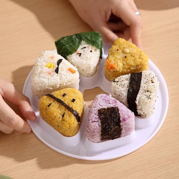 Risbollform Triangulär Bento Lunchlåda Sushi Tillverkningsverktyg C