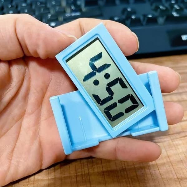 Mini bil instrumentbræt ur LCD digitalt display selvklæbende elektrisk White