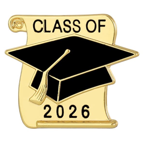 2/6 stk. metalbagefarvebroche, souvenir til dimissionssæsonen, tekst A1