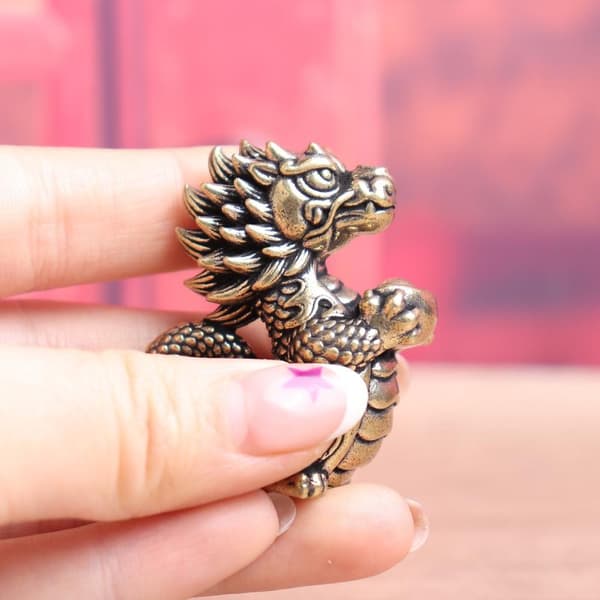 1PC Antik Drakstaty Prydnad Rörlig Kropp s Utställning H brass
