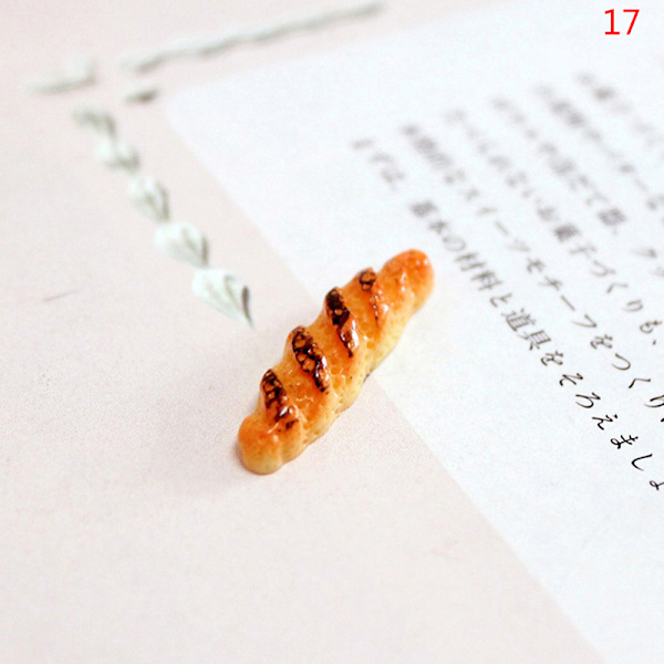 3ST Dockhus Miniatyr Konstgjord Fake Cake bröd kex Ki 17(Loaf of bread)
