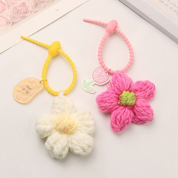 Color Knit Flower Nøgleringe e Creative Keychain Bag Pendant Deco A5