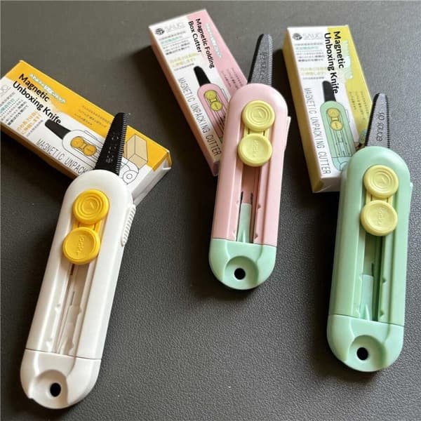 1 stk. magnetisk sugefunktion, mini bærbar kasseåbner, brevåbner A1