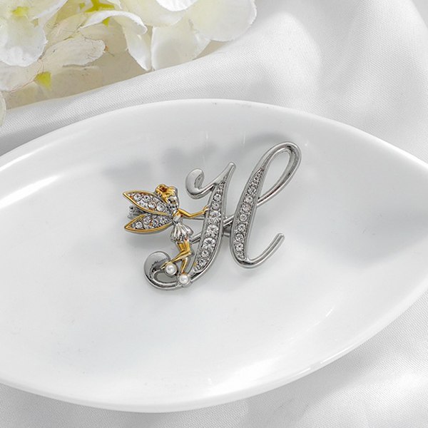 Krystal engelsk bogstavbroche Elf Angel Lapel Pin Suit Shirt Co H