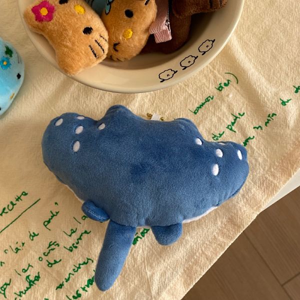 Luova avaimenperä pehmoriipus sarjakuva Marine Animal Devil Ray