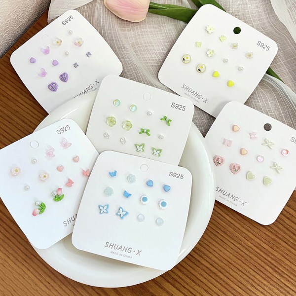 Yhden viikon minimalistinen set Tuilp-kukkaperhossolmua A5