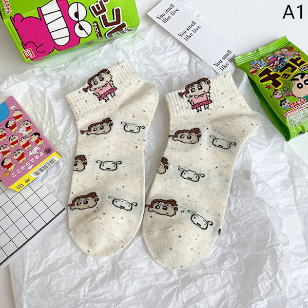 Kawaii Crayon Shin-Chan Strumpor Damstrumpor Låg-Top Sommar Tunna A1