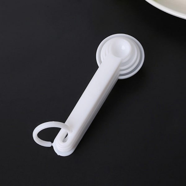 5 stk. Baking Kokeredskaper Plast Måleskje Måling Lad White