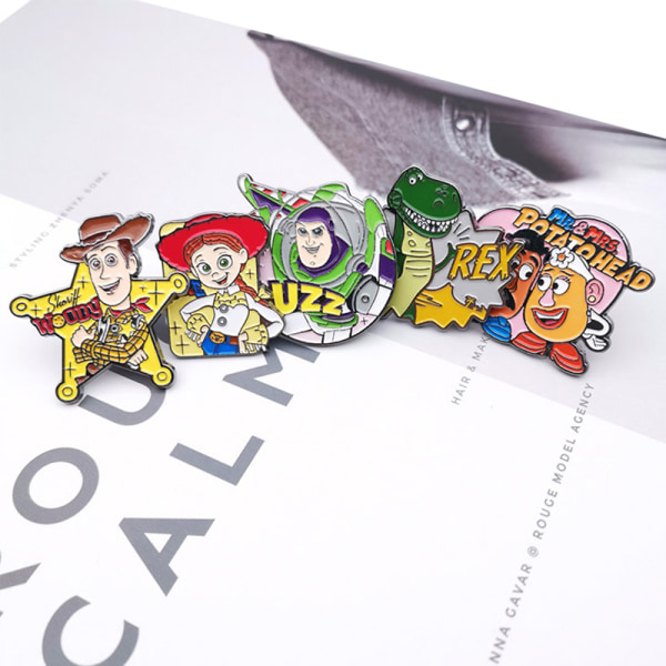 Tegneserie Pins Brosje Anime Lapel Ryggsekker Krage Hat Badge Fash A2