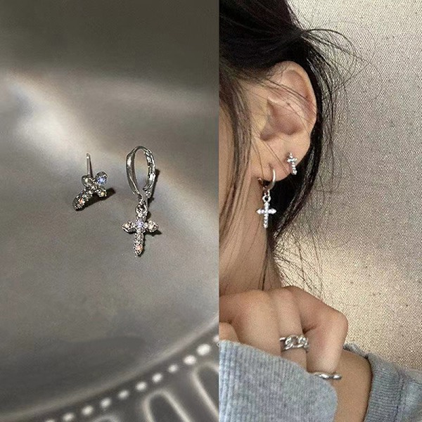 Personality Asymmetrisk Cross Stud Örhängen För Kvinnor Zircon Cro