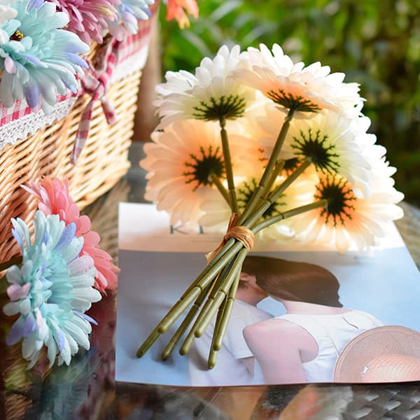 Konstgjorda Gerbera Blommor i Silke A8