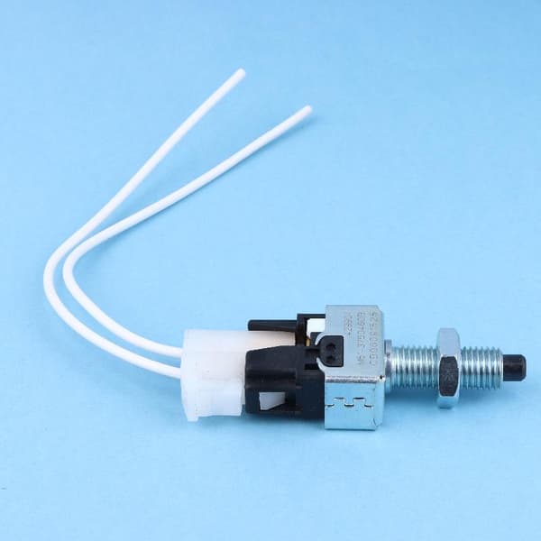 Mekanisk bremselysbryter M51-3750460 motorer reverserende lys