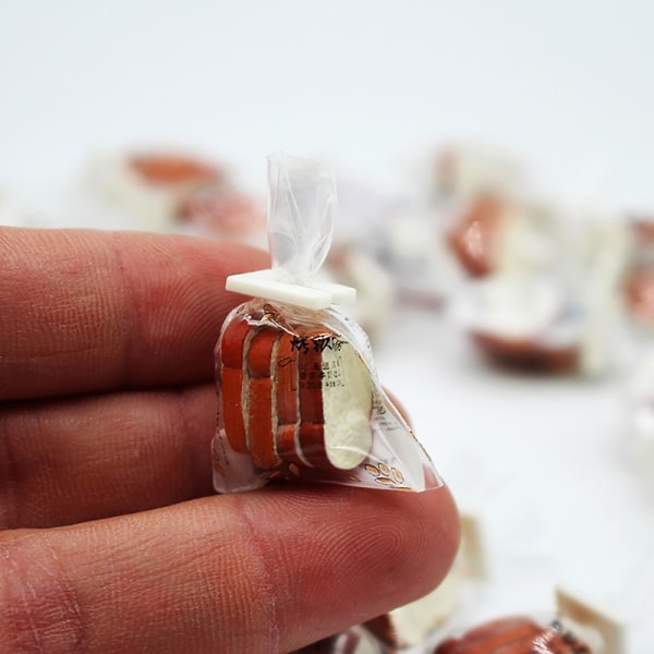 1påse 1:12 Dockhus Miniatyrbröd Rostat bröd Minimodell Kök D