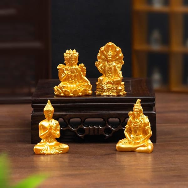 Tiibetiläiset pienois-Buddha-patsaat 4pcs