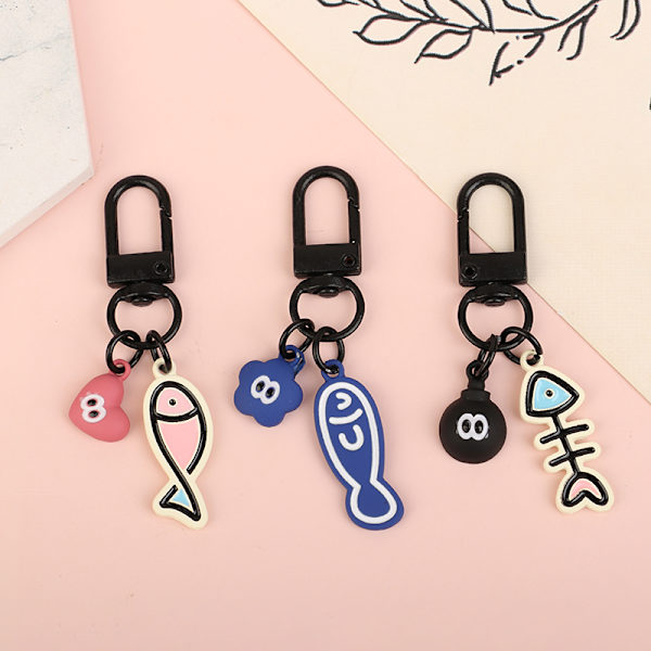 Luova sarjakuva Little Fish avaimenperä Kawaii Fish Bone avaimenperä A3